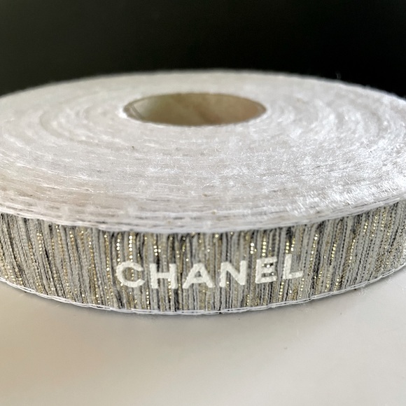 White and Gold Chanel Ribbon - Picture 1 of 3